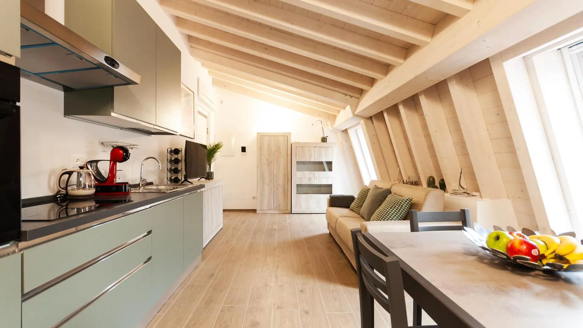 Suite Guinizzelli 4 Milan Italy