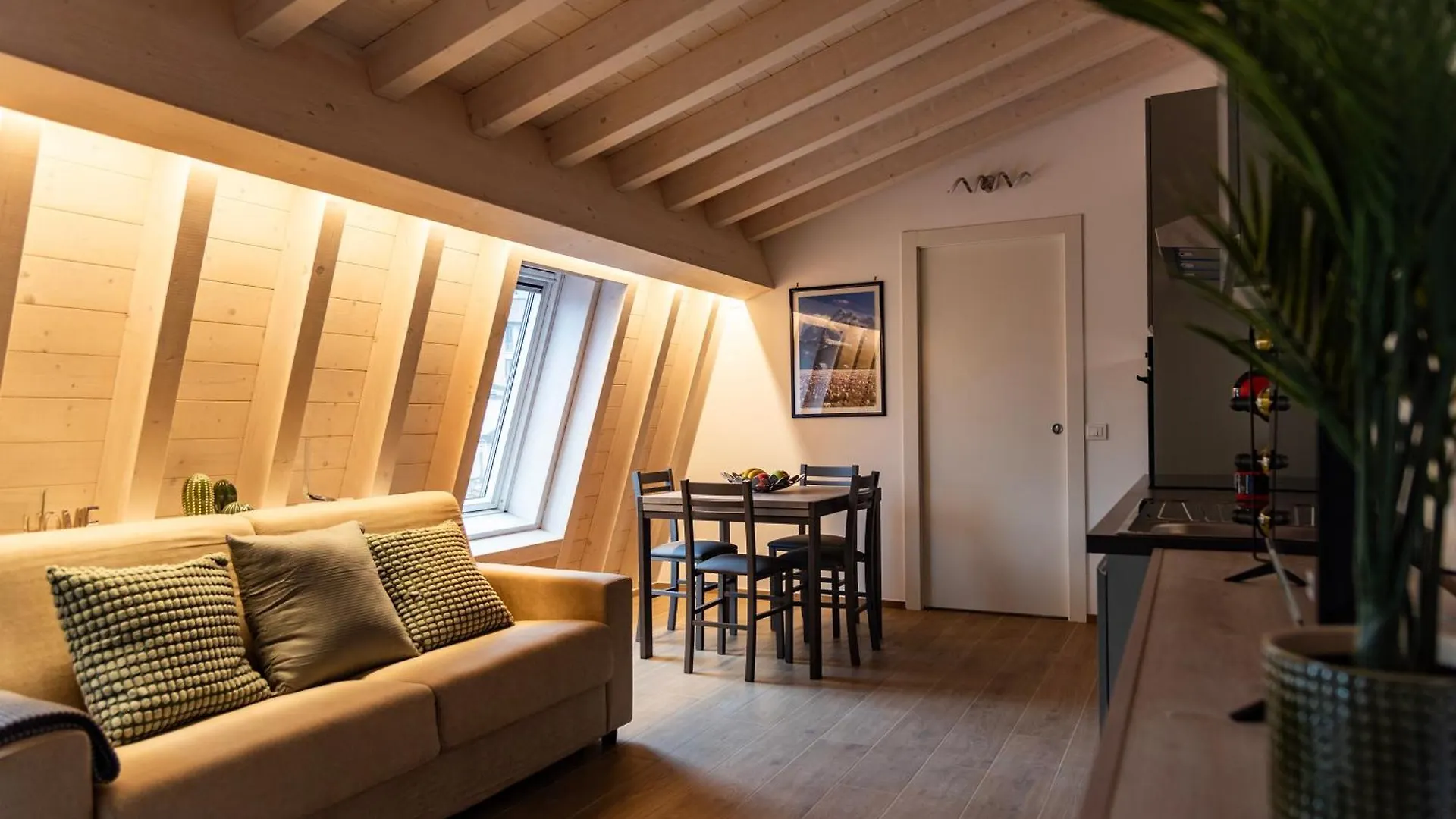 Apartment Suite Guinizzelli 4 Milan Italy